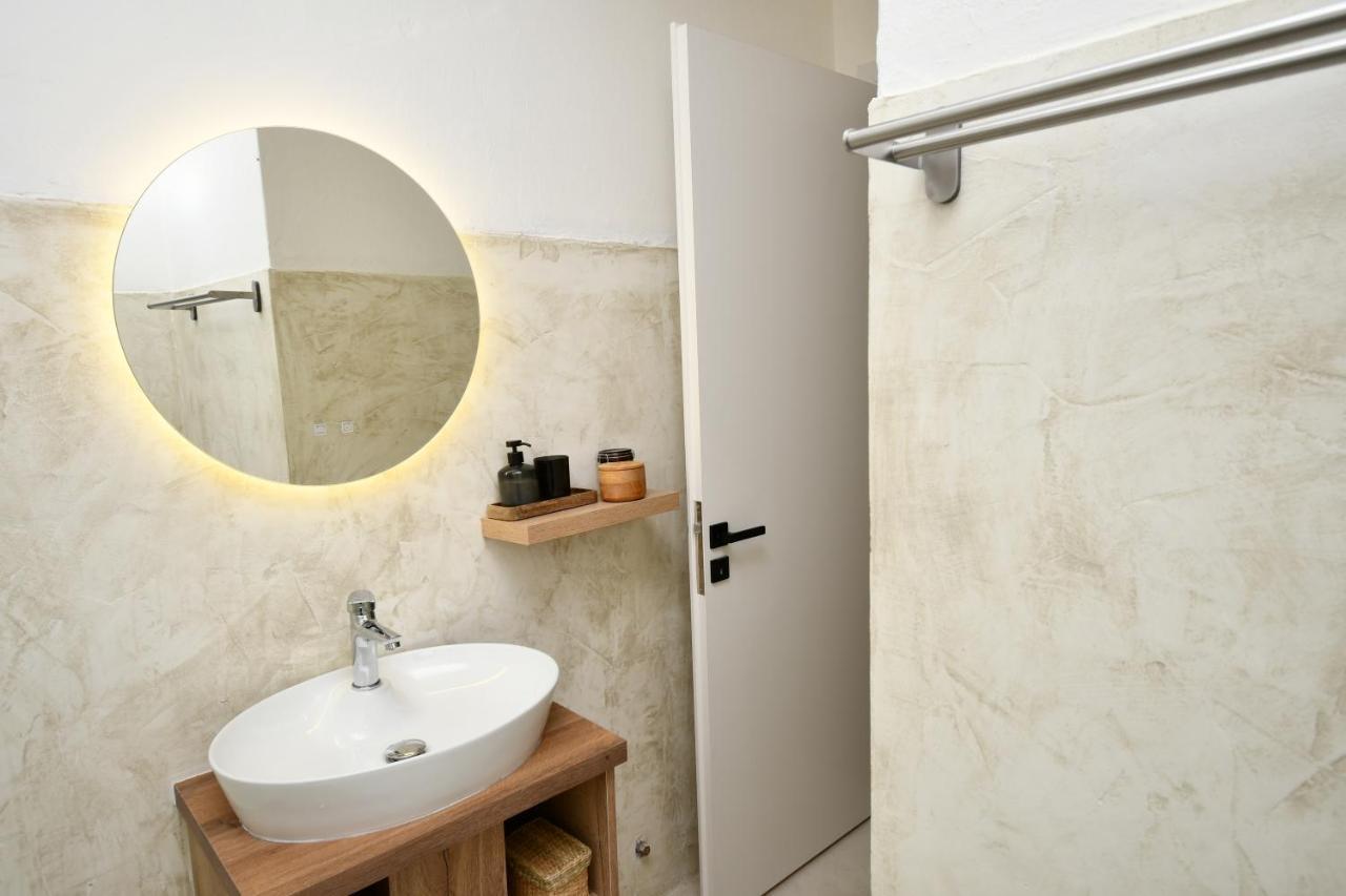 Central Cozy Apartment Янина Экстерьер фото